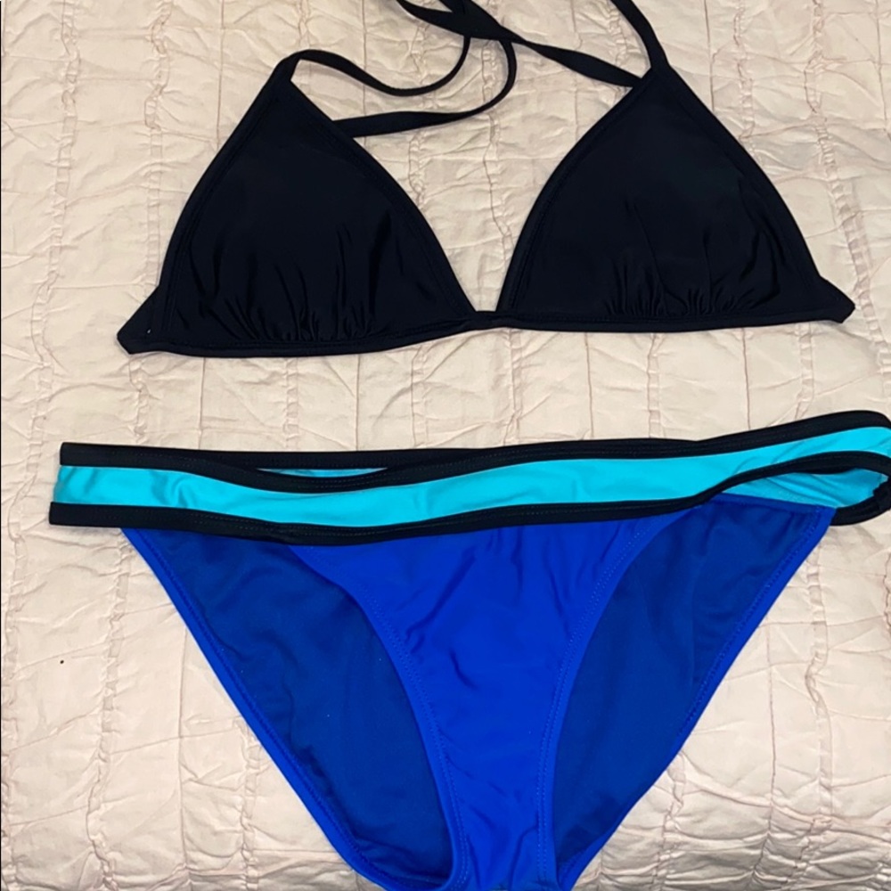 Cute reversible bikini